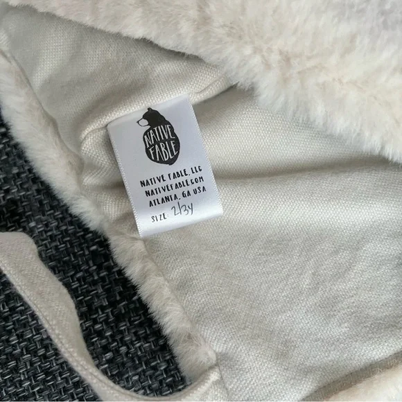 Native Fable Polar Bear Bonnet Size 2/3 Years
